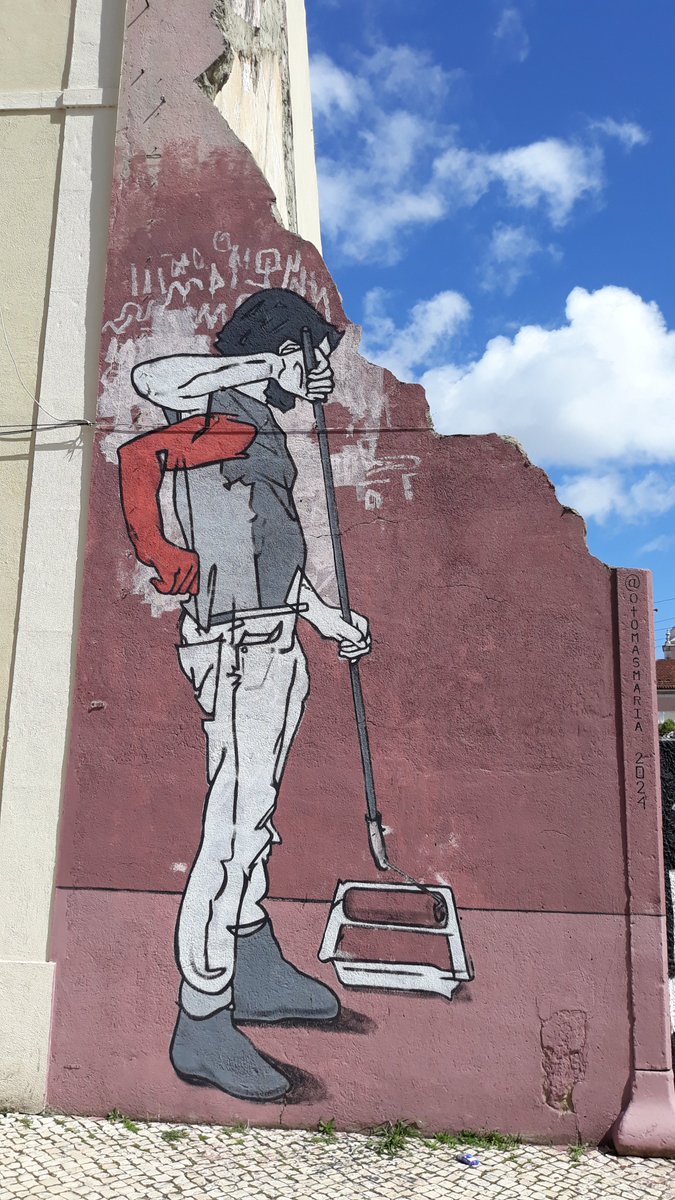 #Lisboa #Portugal #art #artwork #graffiti #graffitiart #mural #muralart #muralpainting #streetArt #streetstyle #streetarteverywhere #spraypaint #urbanart #wallart