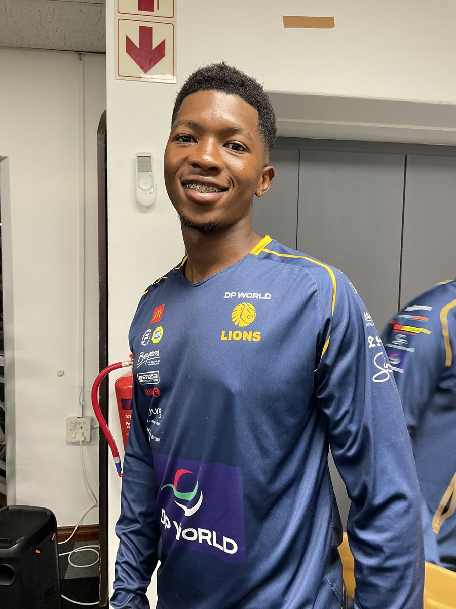 It's been a while since I've been this excited over a young leg spinner coming through our system.Nqaba Peter has been the find of the season. At this young age to have the control & consistency he's showing is something special. I'm so EXCITED for his future. #CricketTwitter