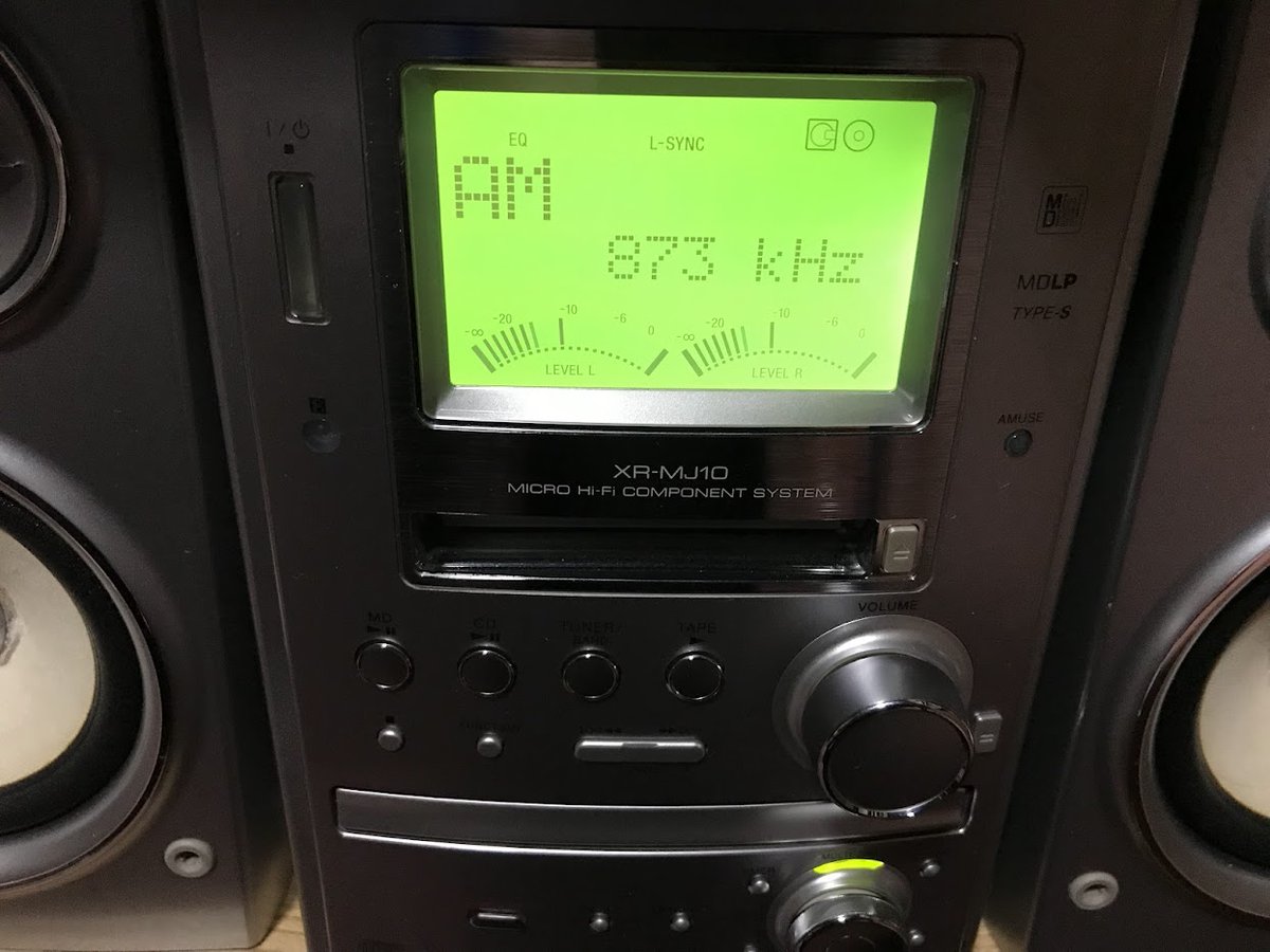 #nhkr2   NHKラジオ第二放送アナログ放送波の熊本県菊池郡大津町にある送信所からの、873KHz　遠くの送信所からですが、夜になるとかなり良好で入感しています。
やはり500ＫW大電力の送信所は違う　さすがだと思う