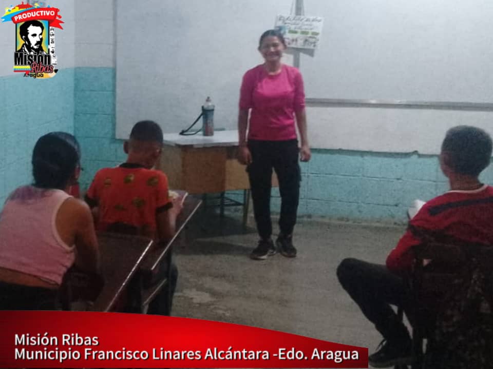 #SembrandoPatria  UENMR Alejandro de Humboldt (Coropo ) Cohorte43 A/B. Misión Ribas FLA
<a href="/NicolasMaduro/">Nicolás Maduro</a> 
<a href="/_LaAvanzadora/">Yelitze Santaella</a> 
<a href="/Soykarinacarpio/">Karina Carpio</a> 
<a href="/JohendersonG_/">Johenderson González</a> 
<a href="/LeiraSuarezPsuv/">LeyraSuarezPsuv</a> 
<a href="/M_RibasOficial/">Misión Ribas</a> 
<a href="/misionribasarag/">Misión Ribas Aragua</a> 
<a href="/PoetaLaya/">Luis laya</a>