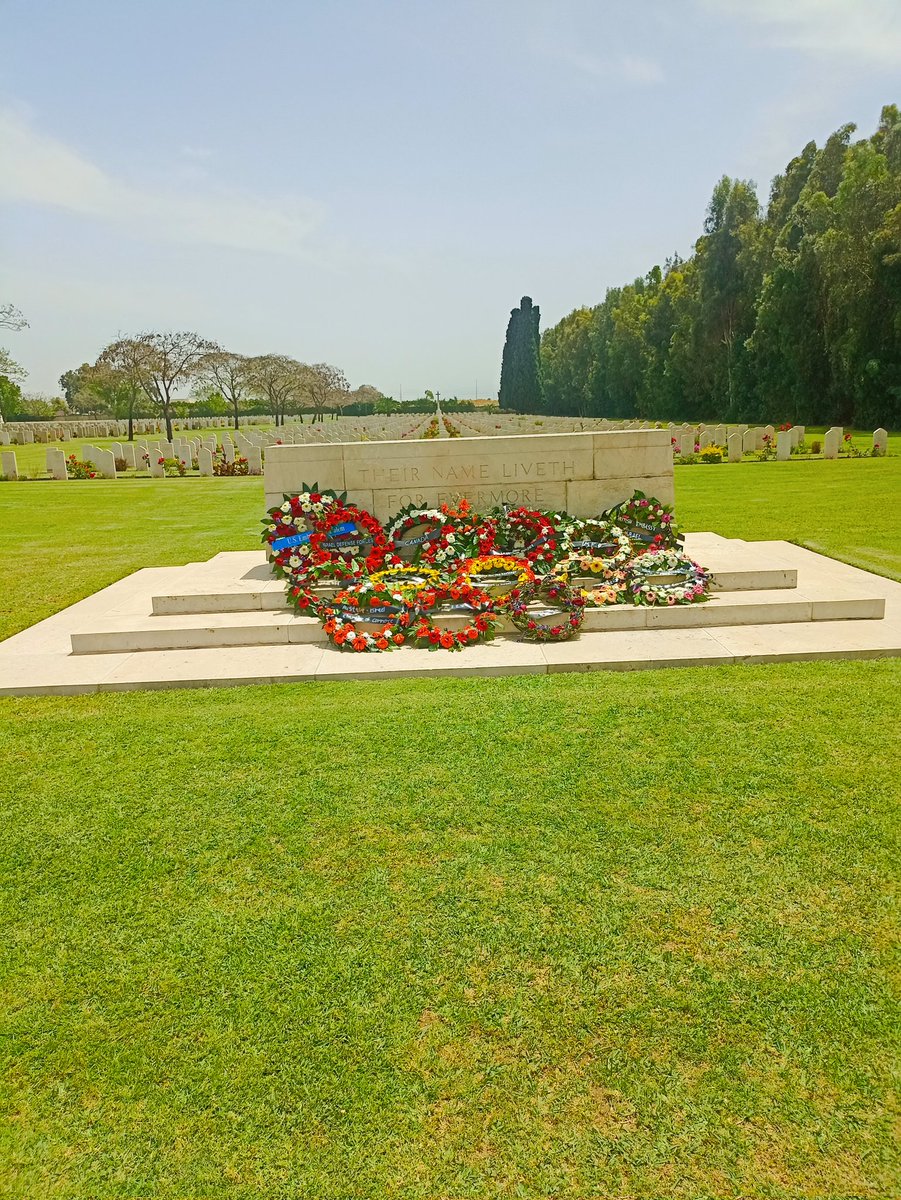 #Anzac2024 remembering and honouring the Australian and New Zealand forces killed in war today in Ramleh war cemetery