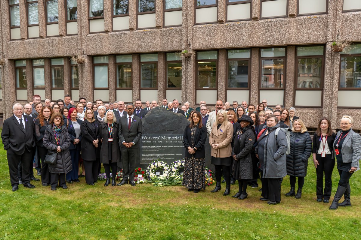 Today is International Workers Memorial Day. Every year, people die at work because their employers decided their safety wasn't a priority. Today we remember the dead, fight for the living, and continue to fight for safer workplaces for all ✊ #IWMD24 #Unions