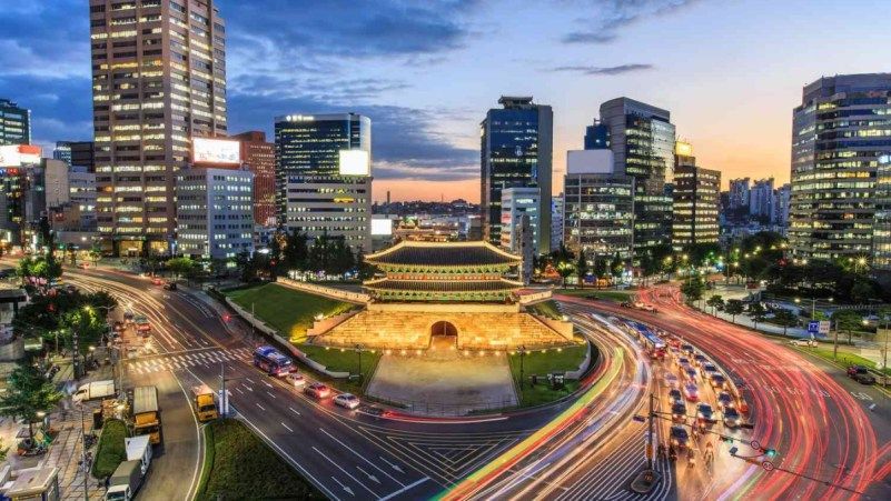 #Upbit, situated in Seoul's upscale Gangnam district, has emerged as the dominant force in the #SouthKorean #crypto market, boasting over 80% of the country's trading volumes, according to a Bloomberg report. 

baffic.com/south-koreas-c…