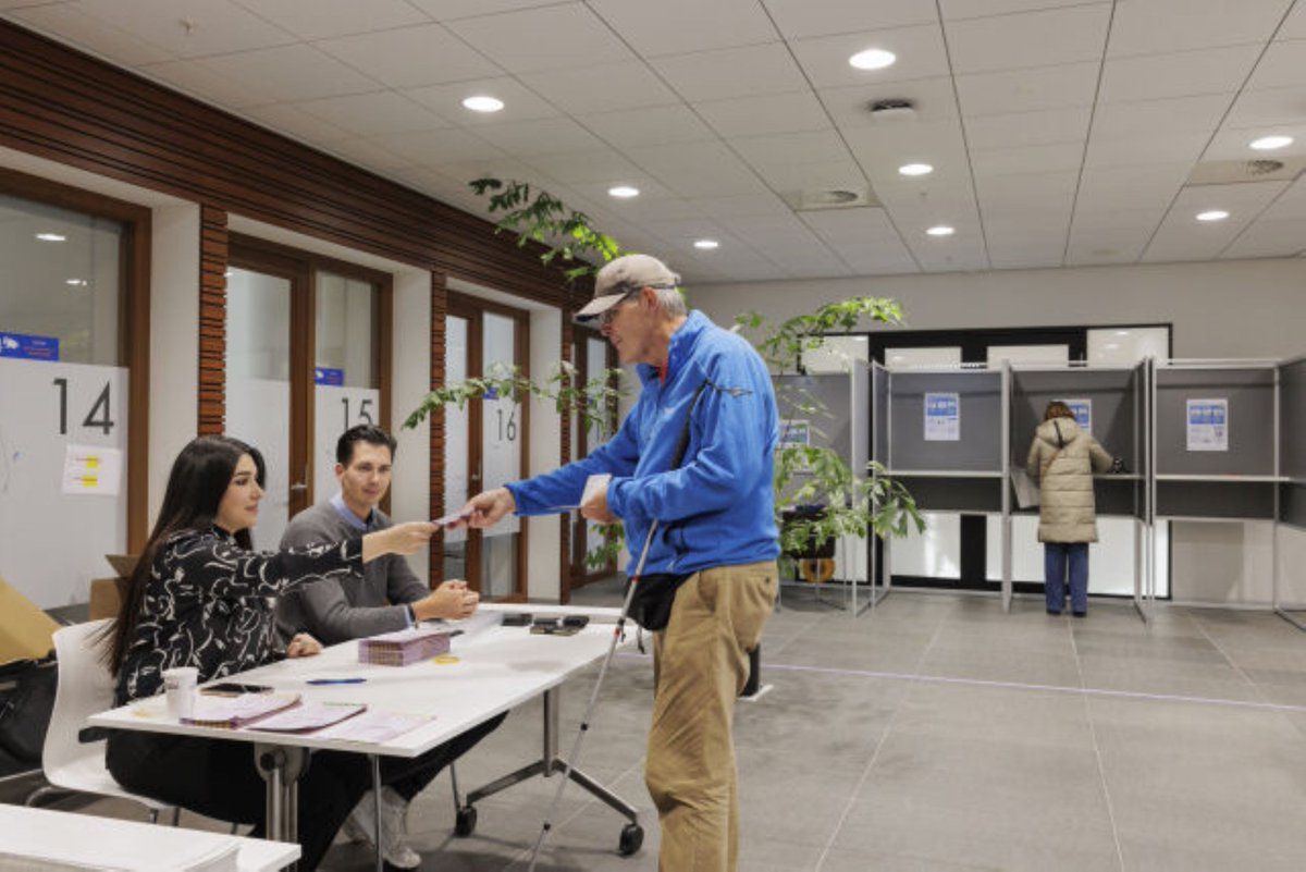 Stembureauleden en tellers gezocht voor de verkiezing voor het Europees Parlement op donderdag 6 juni 2024 veenendaal.nl/nieuws/stembur…