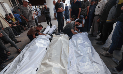 Gaza death toll rises to 34,305 as 43 killed in past 24 hours: health ministry

Follow our live Gaza coverage:
dawn.com/live/gaza-inva…