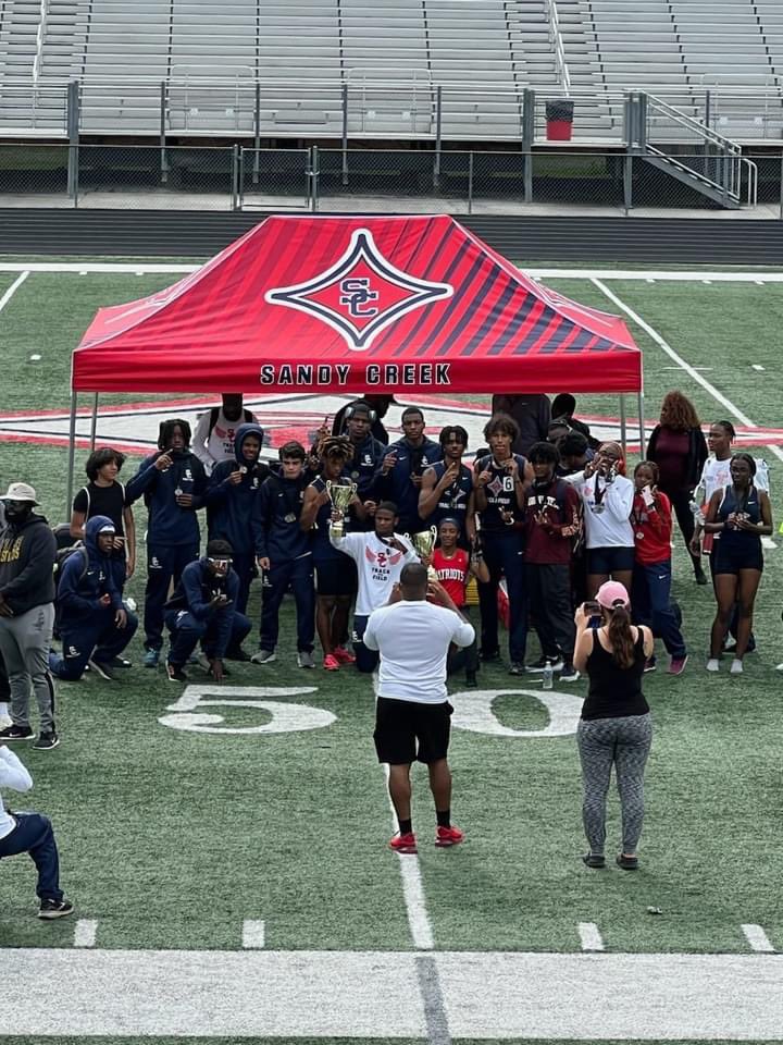 Introducing your 2024 3A Region Champions from Region 5! The Boys and Girls from Sandy Creek Track and Field! In Dominating Fashion! #DiamondDynasty @SC_TracknField @FayetteSports