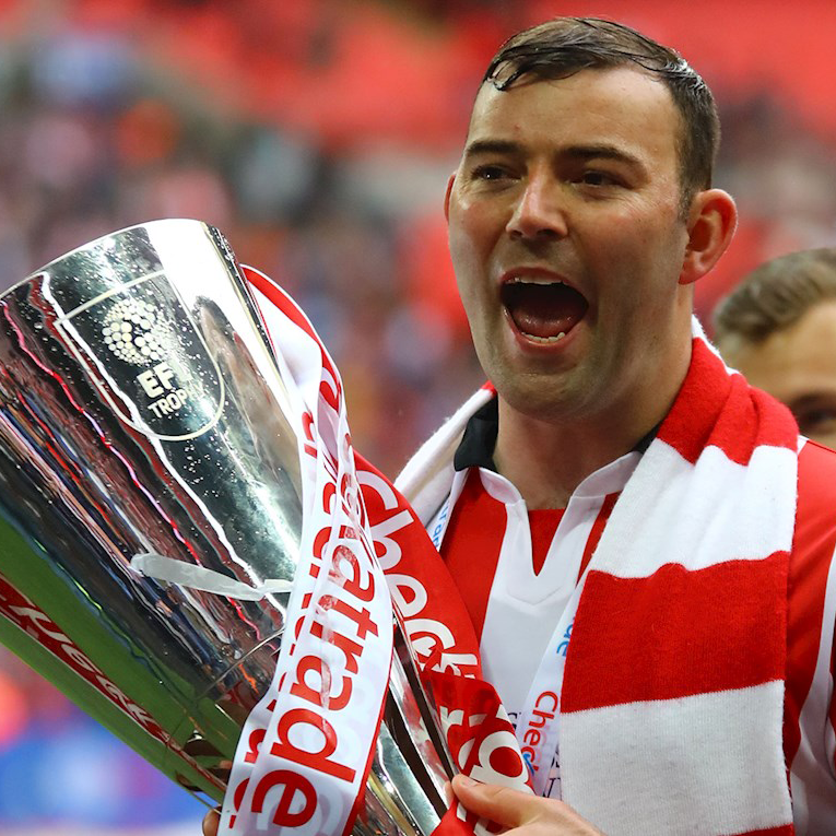 LincolnCity_FC's tweet photo. 🙌 Rheady returns!

👑 Matt Rhead will be in attendance at Saturday's game against Portsmouth - make sure you're there at half-time to welcome back an Imps legend! 

#WeAreImps https://t.co/yg5KxiKtx8