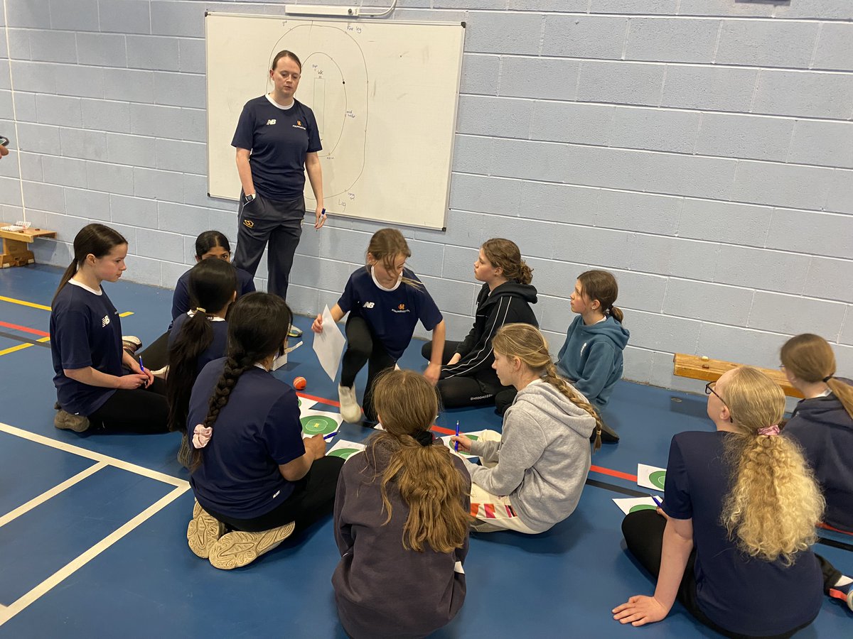 Last week at our girls @_MCCFoundation hubs, we spent some time working on learning different fielding positions and when they might be useful in game situations. This will be helpful for their up and coming games this summer 🏏