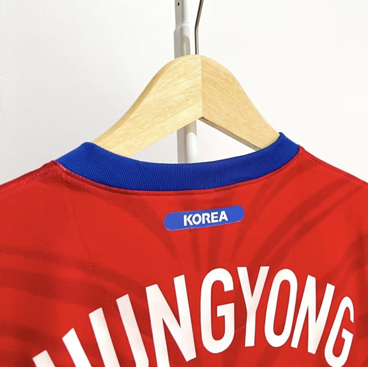 Bismillah,,
Update Jersey Original!✌️
#Jersey4Sale #JerseyForSale
—
• South Korea 🇰🇷 | Home 2010 | L (72 x 52) Cm | CHUNGYONG 17 | Excellent | IDR 685.000 *Still Negotiable 🤝✨
—
linktr.ee/SurrameyKits_
Marketplace By Request ✅
📩 WA : 081286660270
-
Thankyou Happy Shopping!👊