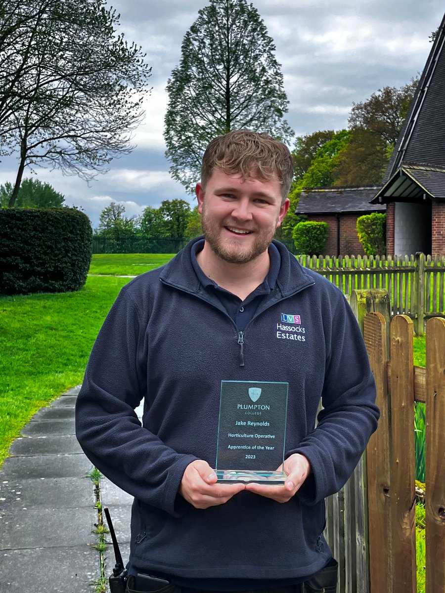 We are so proud of Jake Reynolds, a member of our lovely Estates Team, who was awarded the @PlumptonCollege Top Student Award for Apprenticeship Standard – Horticulture Operative Level 2 yesterday evening! Well done Jake 🌻😊 #ProudToBeLVSHassocks