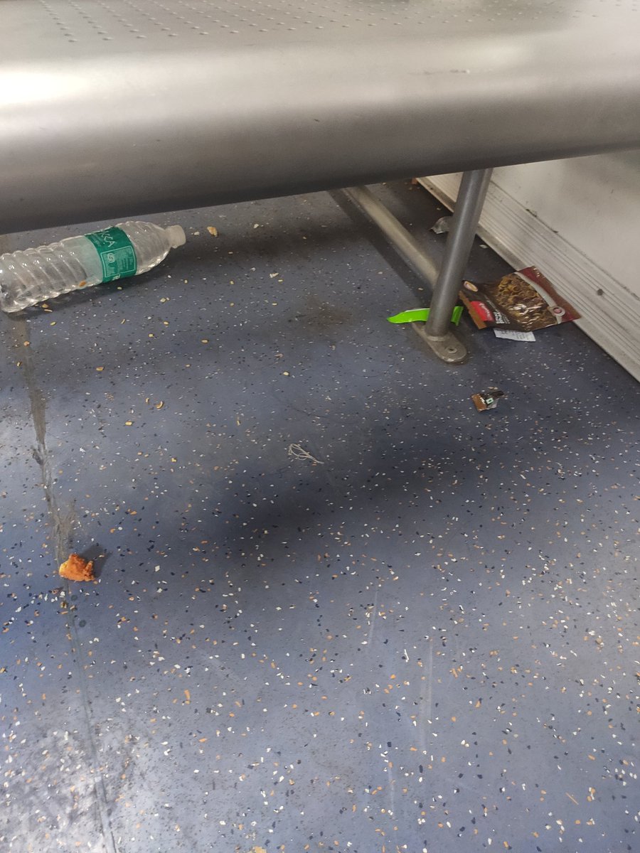Litter inside train number 95723, the 1611 CSMT-Kalyan AC local. The train arrived at CSMT in this state and there was no cleaning. @Central_Railway @GM_CRly @drmmumbaicr