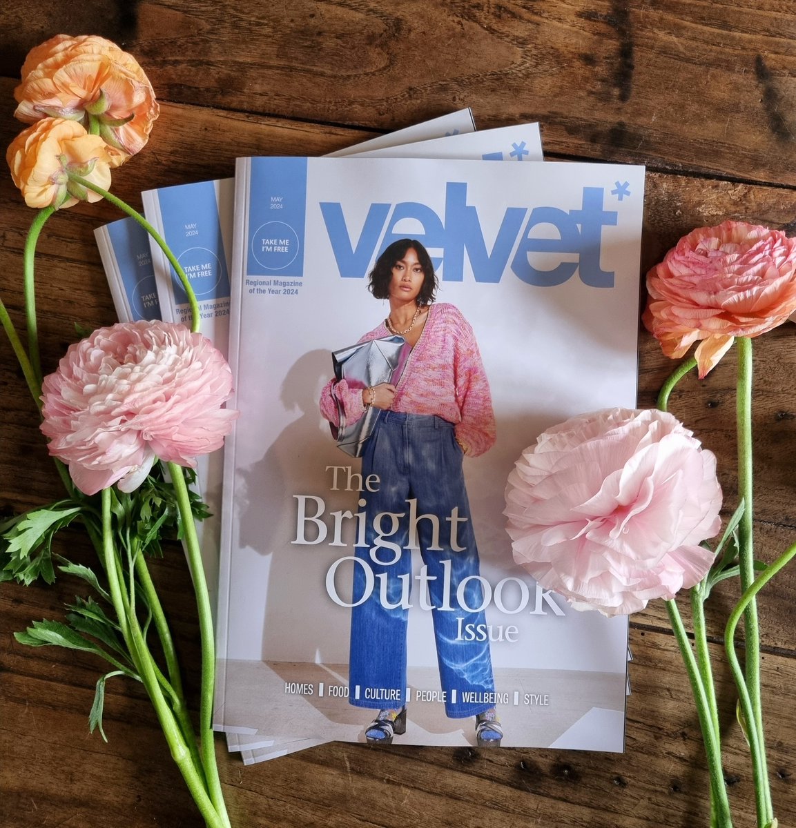 They say May is the merriest month and - judging by our shiny new Bright Outlook Issue, out today - they’re not wrong. . . Find your copy in all the usual free-pick-up places or read the e-edition at velvetmag.co.uk 🌸 #spring #May #Cambridge #Suffolk #SaffronWalden