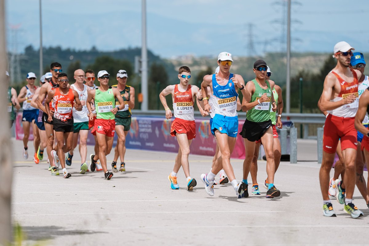 El #Ayuntamiento de #SanFernandoDeHenares quiere lanzar un especial mensaje de ENHORABUENA al vecino Álvaro López, atleta que ha conquistado el titulo de Campeón del Mundo por equipos en 20 kilómetros marcha, quedando además, personalmente, en octava posición individual.