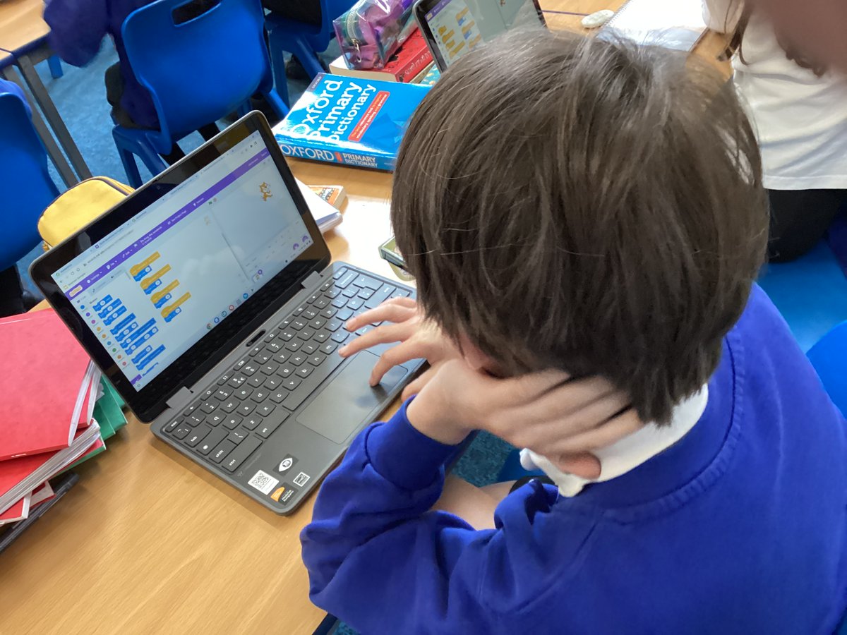 In 4EA this morning, we have been working on our debugging skills in Computing, identifying the errors in the code and then correcting it! @CastleNewnham