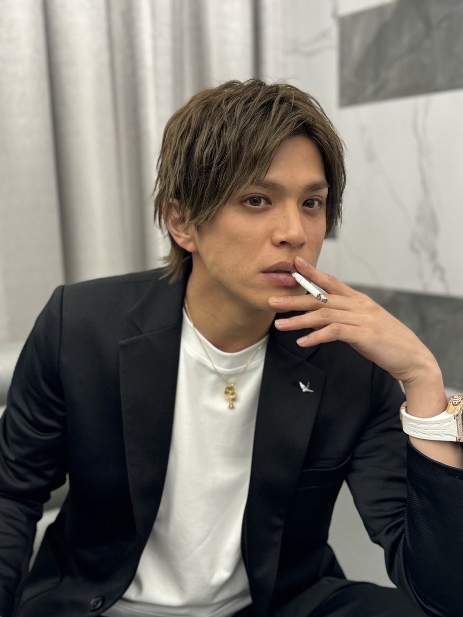 yusuke630119's tweet photo. 偽垢だと思われてるから、全然伸びない笑笑 https://t.co/JymjV0WBkB