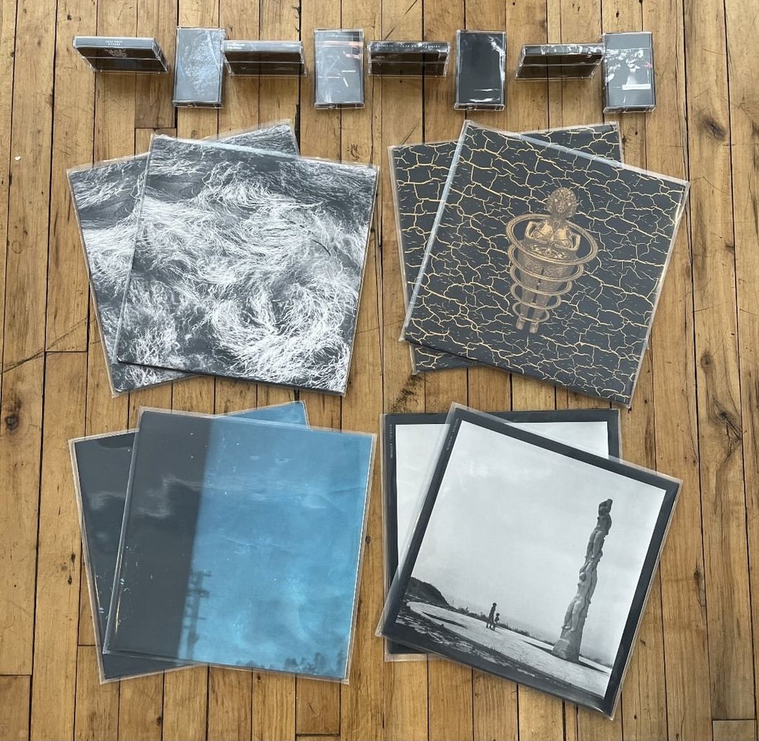 ||◤Amek◢||-
—
Records and tapes from the collective are now available at Skeleton Dust Records in the States. Including my [Hate Devours Its Host LP]. support a great store! skeletondustrecords.com
—
Much love to the Bulgarian and American Crew.