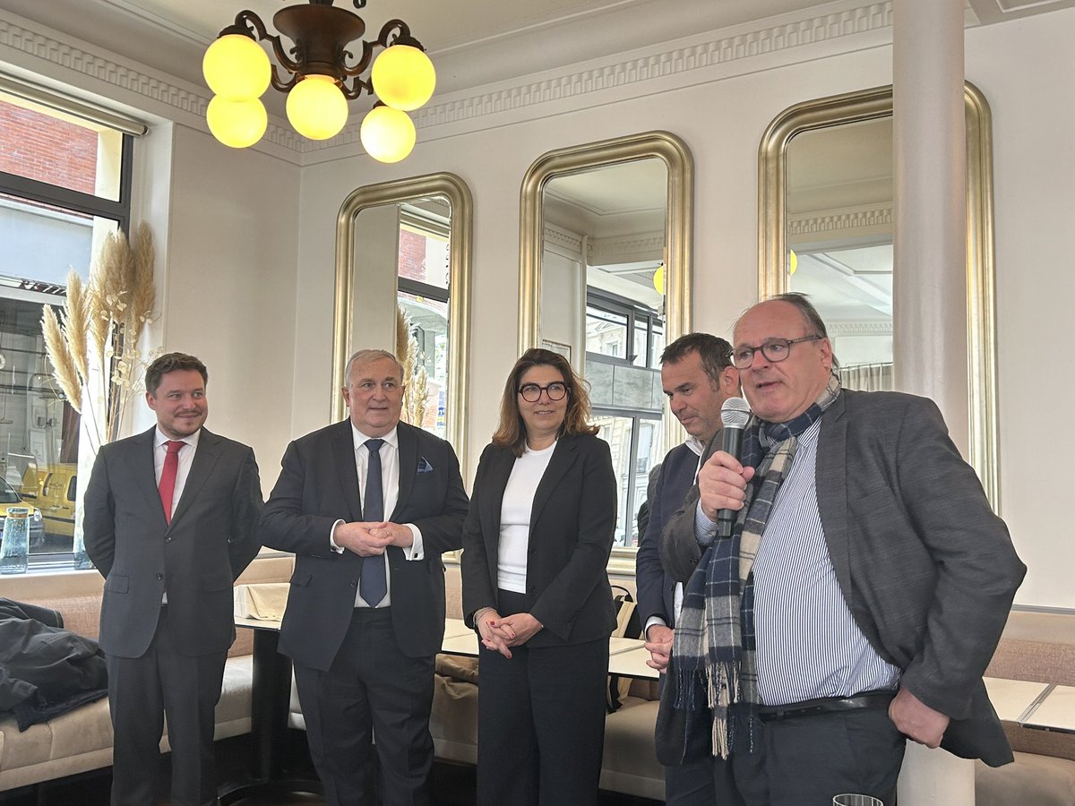 CRCC de Paris (@crccparis) on Twitter photo Thierry Carlier, directeur de l’<a href="/ENOES_Compta/">ENOES Comptabilité</a> et <a href="/julientokarz/">Julien TOKARZ ๛</a>, président de <a href="/SupExpertise/">Sup'Expertise</a>, nous ont fait l’honneur de leur présence. Proches de la CRCC de Paris et de l’<a href="/OECParis/">OECParis</a>, ils promeuvent chaque jour notre belle profession. Merci à eux ! Thierry Carlier, directeur de l’<a href="/ENOES_Compta/">ENOES Comptabilité</a> et <a href="/julientokarz/">Julien TOKARZ ๛</a>, président de <a href="/SupExpertise/">Sup'Expertise</a>, nous ont fait l’honneur de leur présence. Proches de la CRCC de Paris et de l’<a href="/OECParis/">OECParis</a>, ils promeuvent chaque jour notre belle profession. Merci à eux !