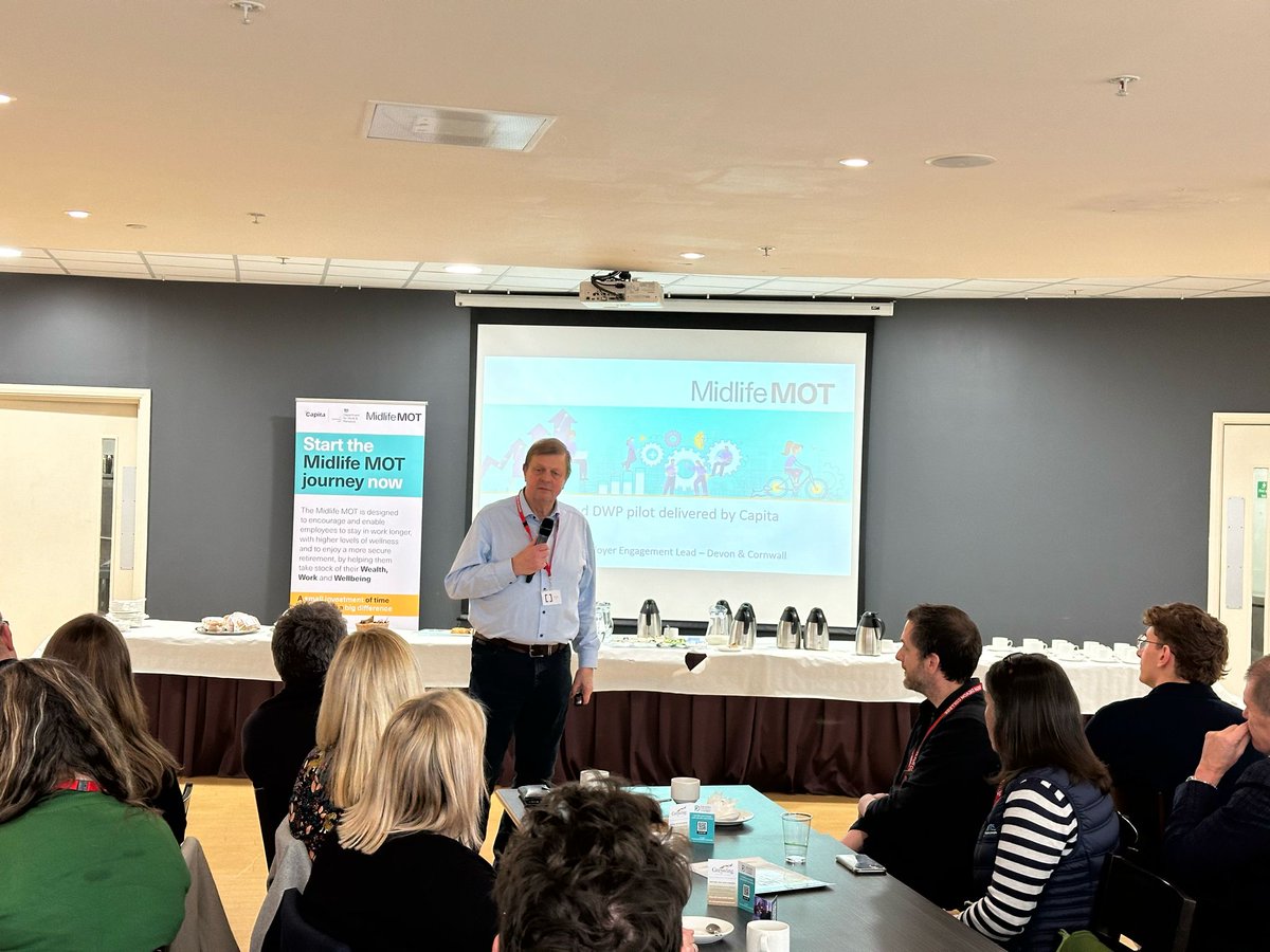 Chamber_Devon's tweet photo. Thank you to everyone who joined us at @sdcollege for #CountyConversations - especially our expert panel 🙏🏼

We've got plenty more events coming up this spring - see the full calendar on our website 🌐 https://t.co/2kN4kiIfJs 

#connectgrowsucceed #peopleplanetpurpose https://t.co/qjen62Jf8D