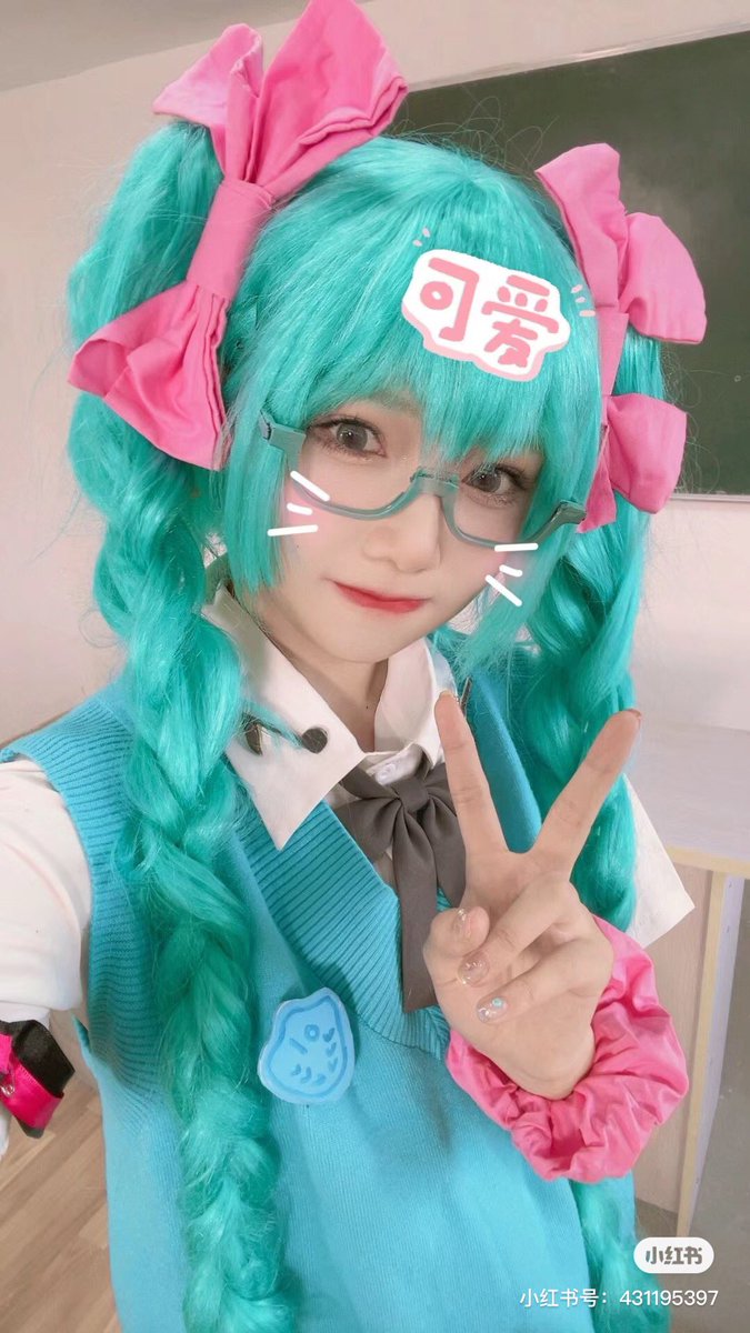 shenying_fans's tweet photo. AKB48 Team SH 沈莹（Shen Ying）

栗子のコス最高！

#AKB48TeamSH #沈莹 #ShenYing https://t.co/LkFQrhNgYE