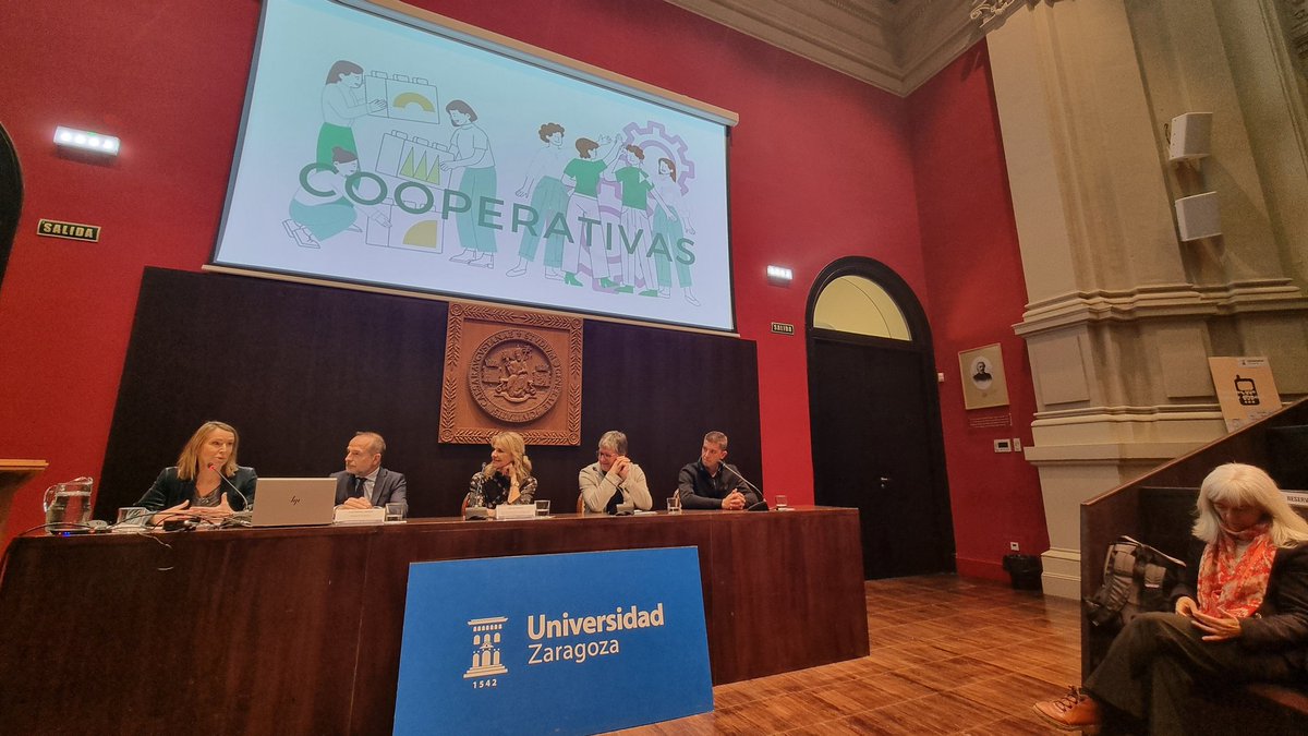 VictorMeseguer_'s tweet photo. 🔴 En el Aula Magna de @unizar se lanza hoy la Federación de #Cooperativas de Trabajo Asociado y de consumo de #Aragon #AraCoop
Camino a la unidad y al futuro del cooperativismo👉con presencia de la Secretaria de Estado de #EconomíaSocial @segovia_merino https://t.co/iHOrz6FuGv