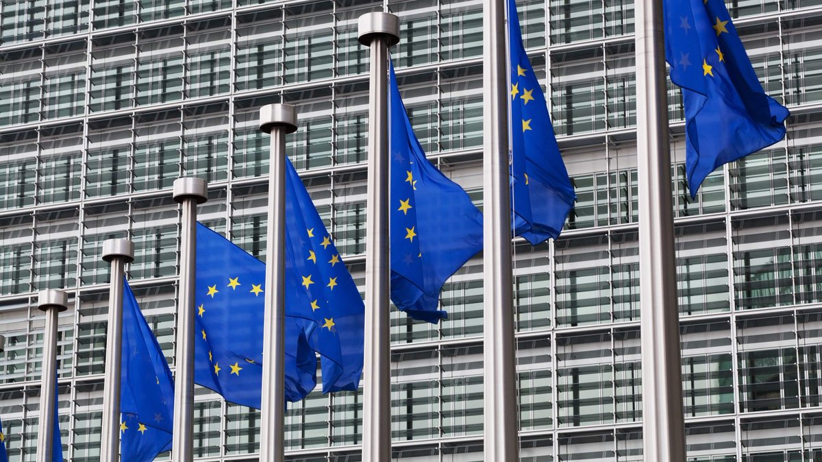 🌍 Das Europäische  Parlament hat gestern den Europäischen Gesundheitsdatenraum #EHDS beschlossen. Dieser wird das Forschungspotenzial von Gesundheitsdaten in anonymisierter/pseudonymisierter Form erheblich steigern. 

Zur Pressemeldung der EU:
👉 tinyurl.com/znw8y2ra