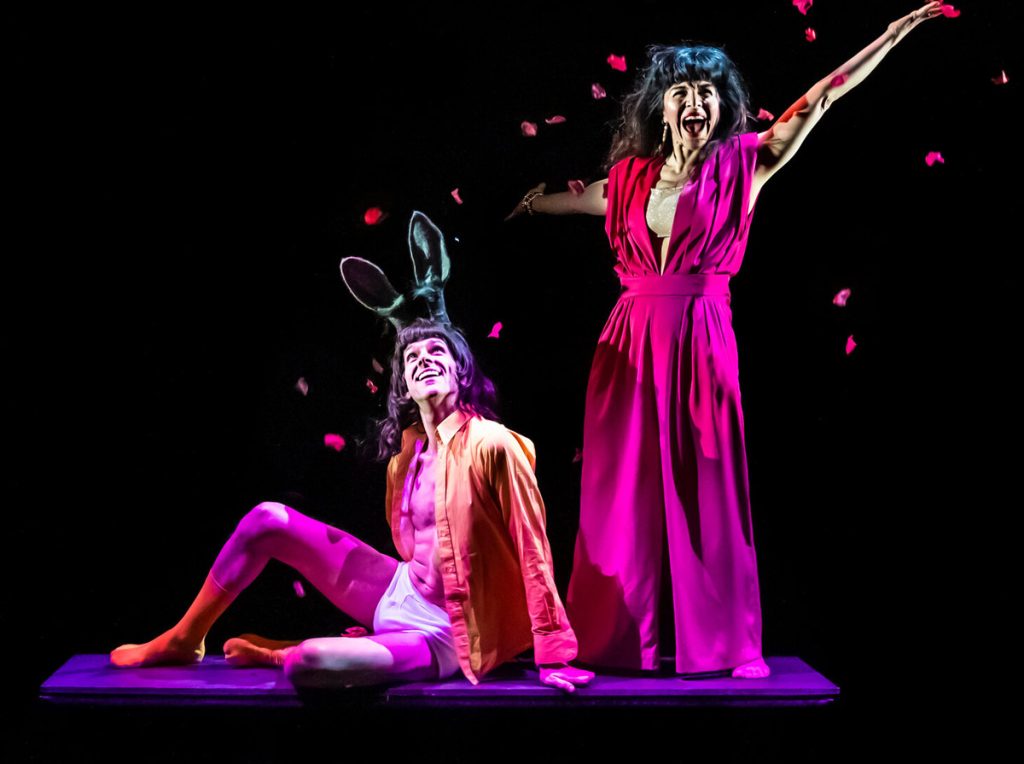 #TheatreThursday #TheaterThursday

Shakespeare's 'A Midsummer Night's Dream' with Mathew Baynton as Bottom and Sirine Saba as Titania at the Royal Shakespeare Theatre. 

📷Pamela Raith