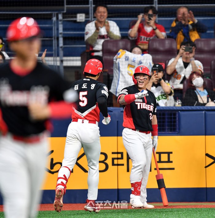 아빠도웃잖아ㅏㅏㅏㅏㅏㅏㅏ🥹🥹🥹