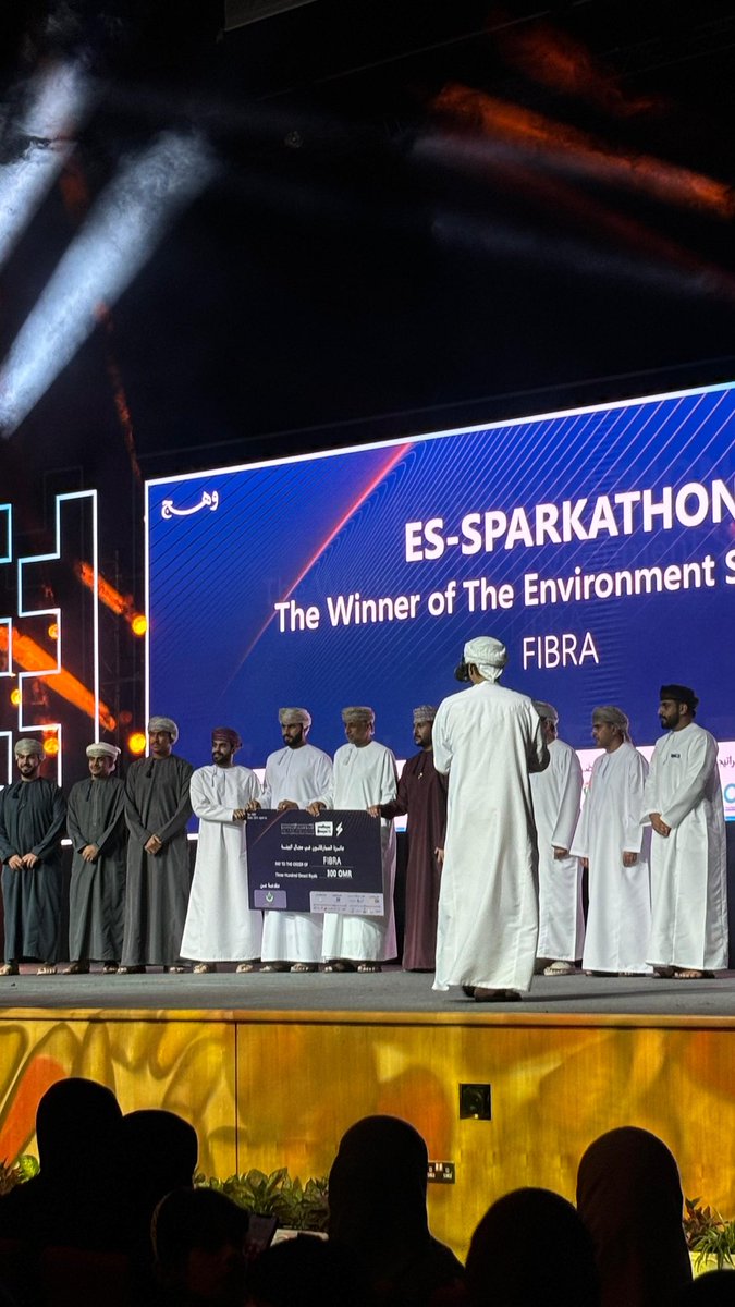 أقوى فريق  Fibra 💪💛

<a href="/FibraOM/">Fibra company||فايبرا</a> <a href="/ES_SQU/">Engineering Society</a>