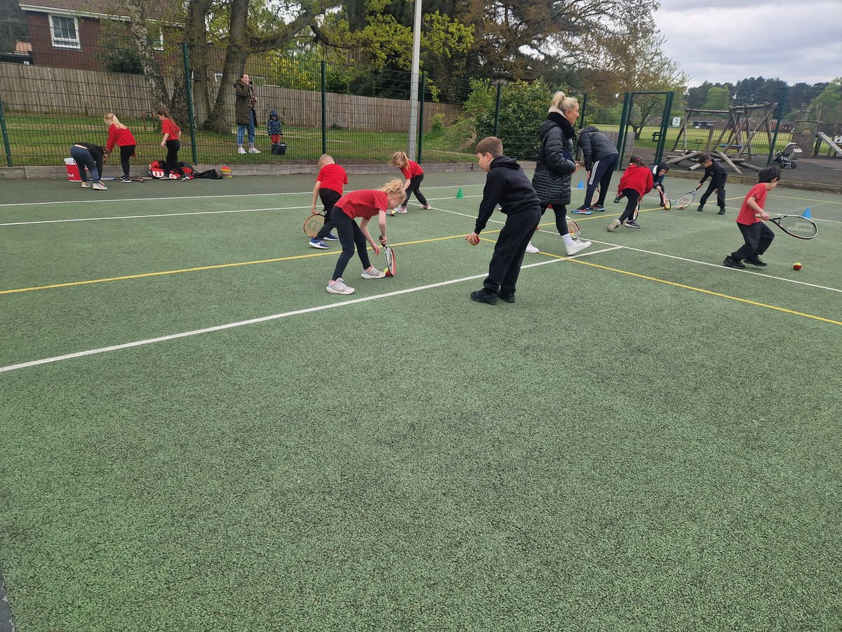 SMC PE & Sport tweet media