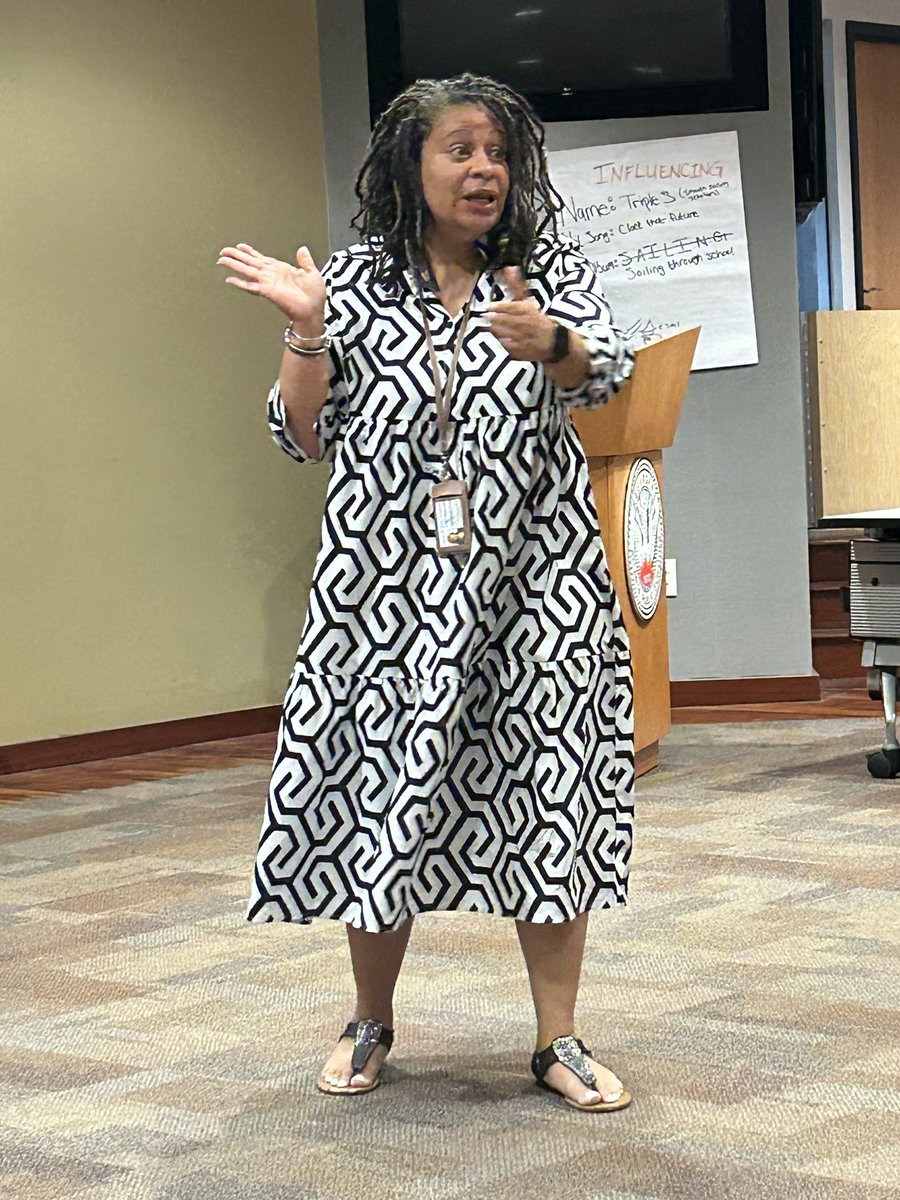 @TaraSheltonSEL leading an activity at our leadership team meeting about our “demands” on schools and how it relates to the fidelity of the work we lead and support. “How many bills do you pay a month? How many require their on conditions? How many do you just put on auto-pay?”