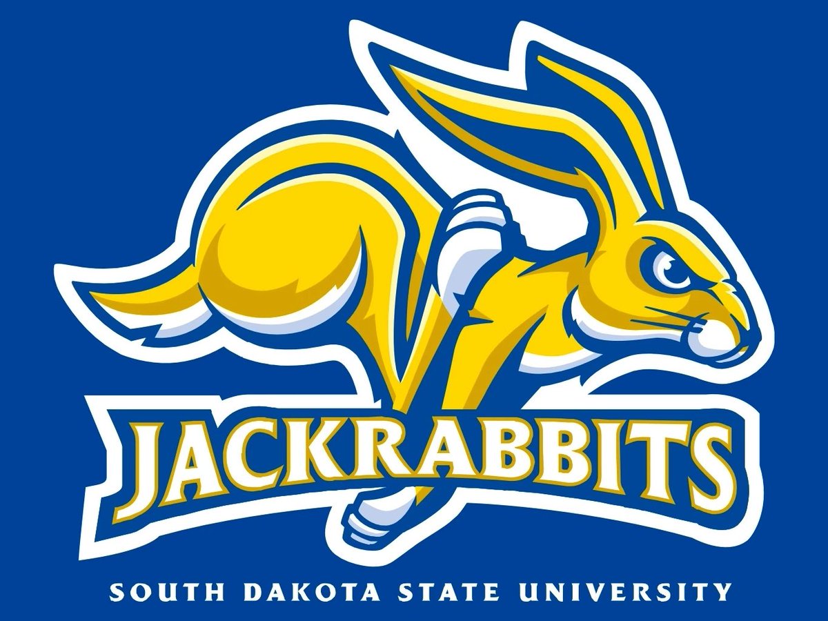 Thank you @GoJacksFB and Coach @J_Menage3 for stopping by school today to talk about Stewartville Football and meet with our student-athletes! #WaterIt #TigerPride