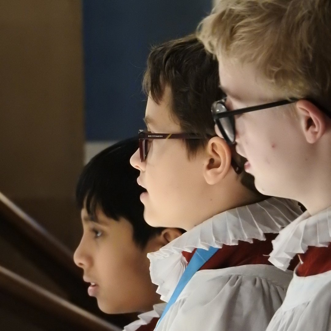 All are welcome to join us for today's service of Choral Evensong, sung at 5.30pm by the Boys of the Cathedral Choir. Bramma Responses Psalm 45.1–8 Cooke Durham Service Totney Let saints on earth Ridout