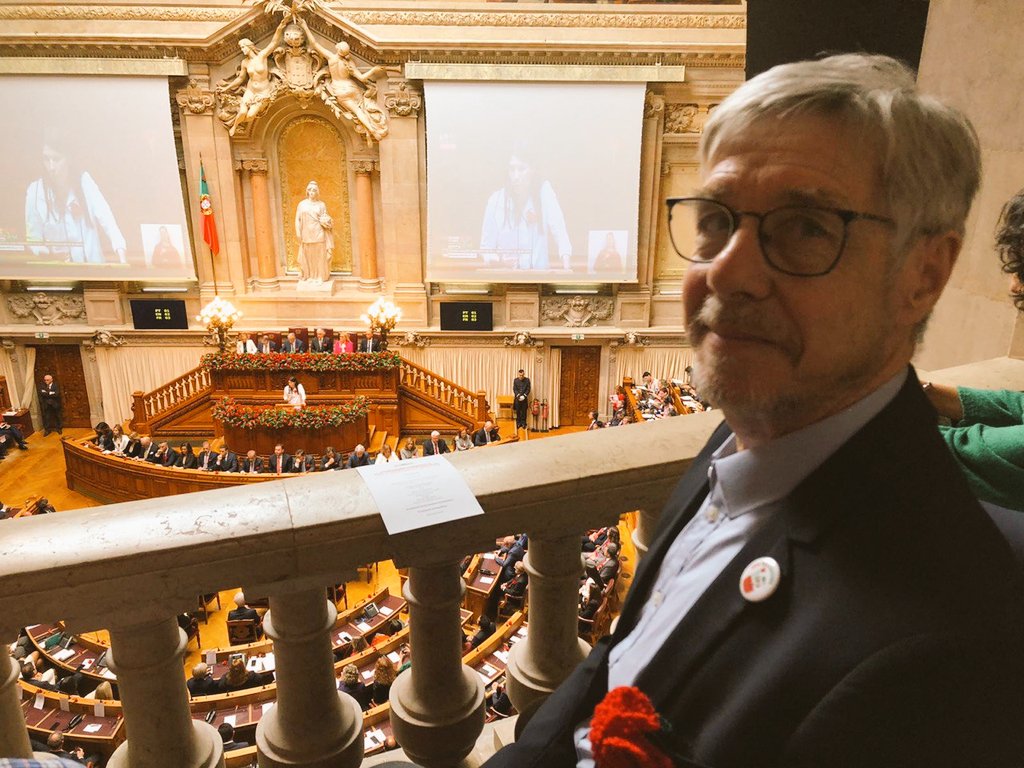 President and spitzenkandidat of the @europeanleft, @WalterBaierEL, attends today the solemn session of Assembleia da República Portuguesa commemorating the 50th Anniversary of the 25th of April #25Abril