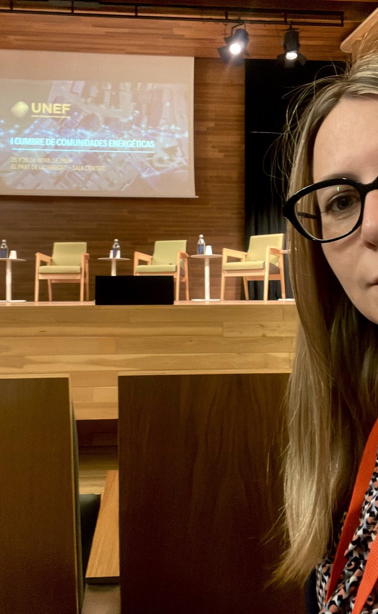 laura_presicce's tweet photo. Here we are!🤩
Primera jornada de la 1a Cumbre de Comunidades Energéticas ☀️🔋🔌
@UNEFotovoltaica
Con muchas ganas de escuchar y aprender! #transicionenergetica #comunidadesenergeticas #comenersys https://t.co/gsqKgITDho