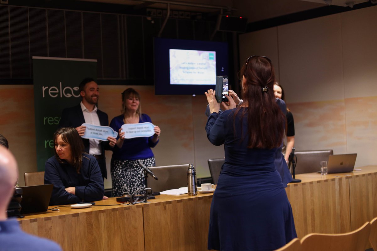 beatrixhume's tweet photo. Diolch to @DelythJewellAM
for hosting @reloop_platform, @Keep_Wales_Tidy and @foecymrucydd to discuss the Welsh deposit return scheme at @SeneddWales yesterday. https://t.co/0sjdZ8wSjK