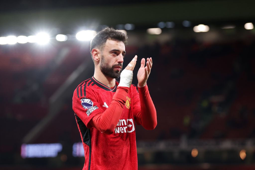 🔴🇵🇹 7 goals, 2 assists in the last 5 games for Bruno Fernandes. vs Chelsea ⚽️ vs Liverpool ⚽️ vs Bournemouth ⚽️⚽️ vs Coventry City ⚽️👟 vs Sheffield United ⚽️⚽️👟 …usual commitment, always fighting as great captain. #ZEbetNG #WeSpeakYourGame