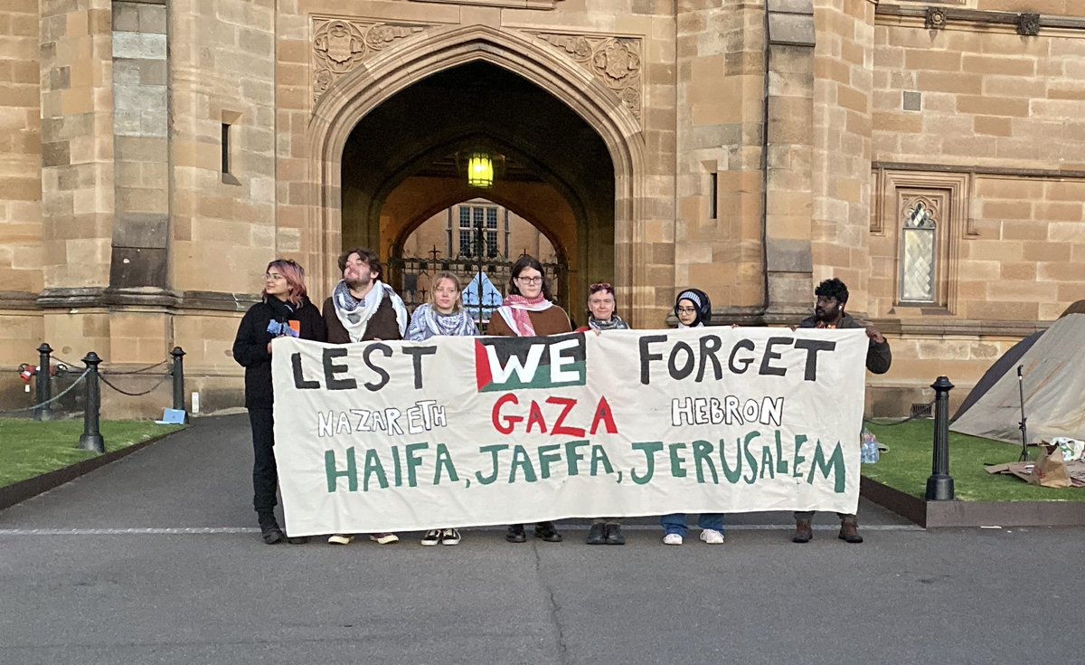 src_sydneyuni's tweet photo. Day 3 at the Gaza Solidarity Camp at the University of Sydney 🇵🇸

Today we held a counter programme to the Anzac day ceremonies in honour of the victims of Western Imperialism. First we held a counter action at the dawn service, then… https://t.co/ZuL2crEl9v