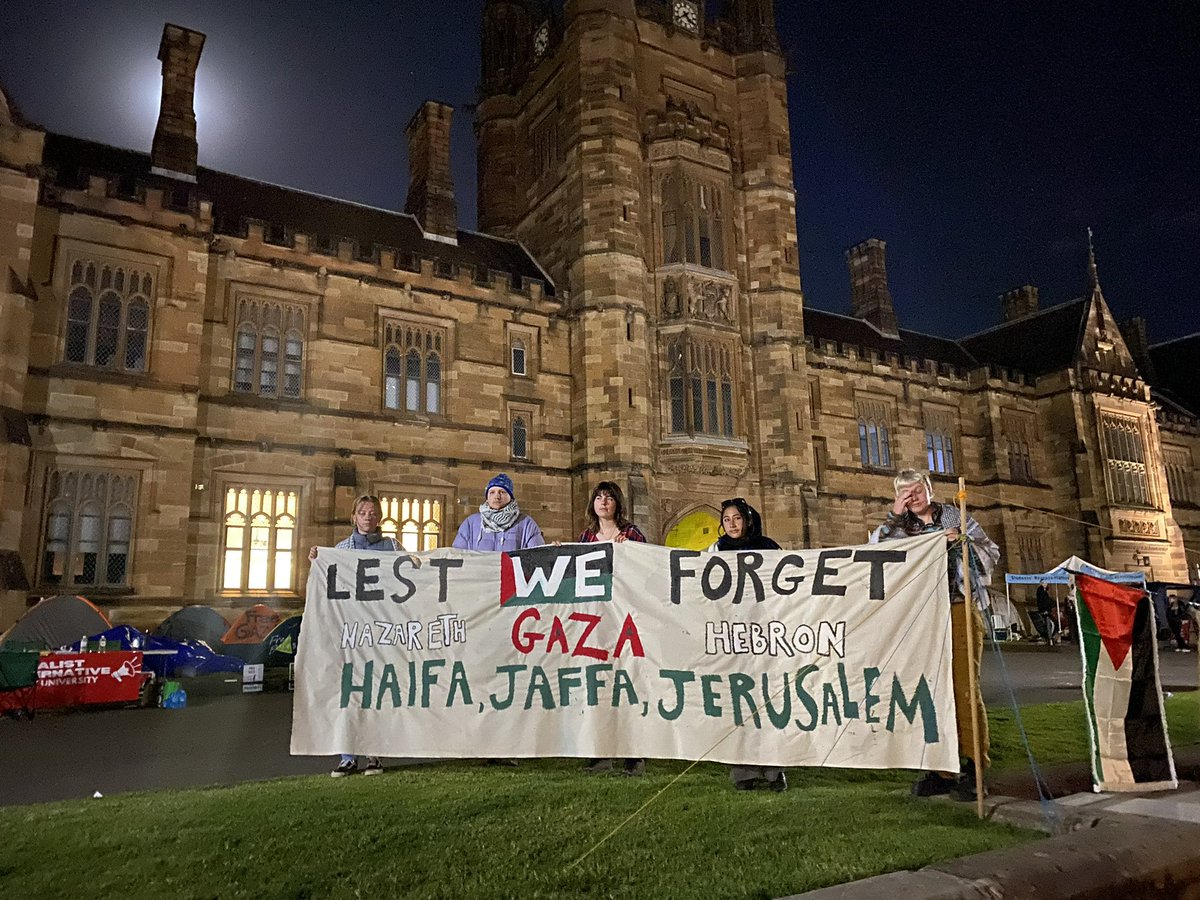 src_sydneyuni's tweet photo. Day 3 at the Gaza Solidarity Camp at the University of Sydney 🇵🇸

Today we held a counter programme to the Anzac day ceremonies in honour of the victims of Western Imperialism. First we held a counter action at the dawn service, then… https://t.co/ZuL2crEl9v