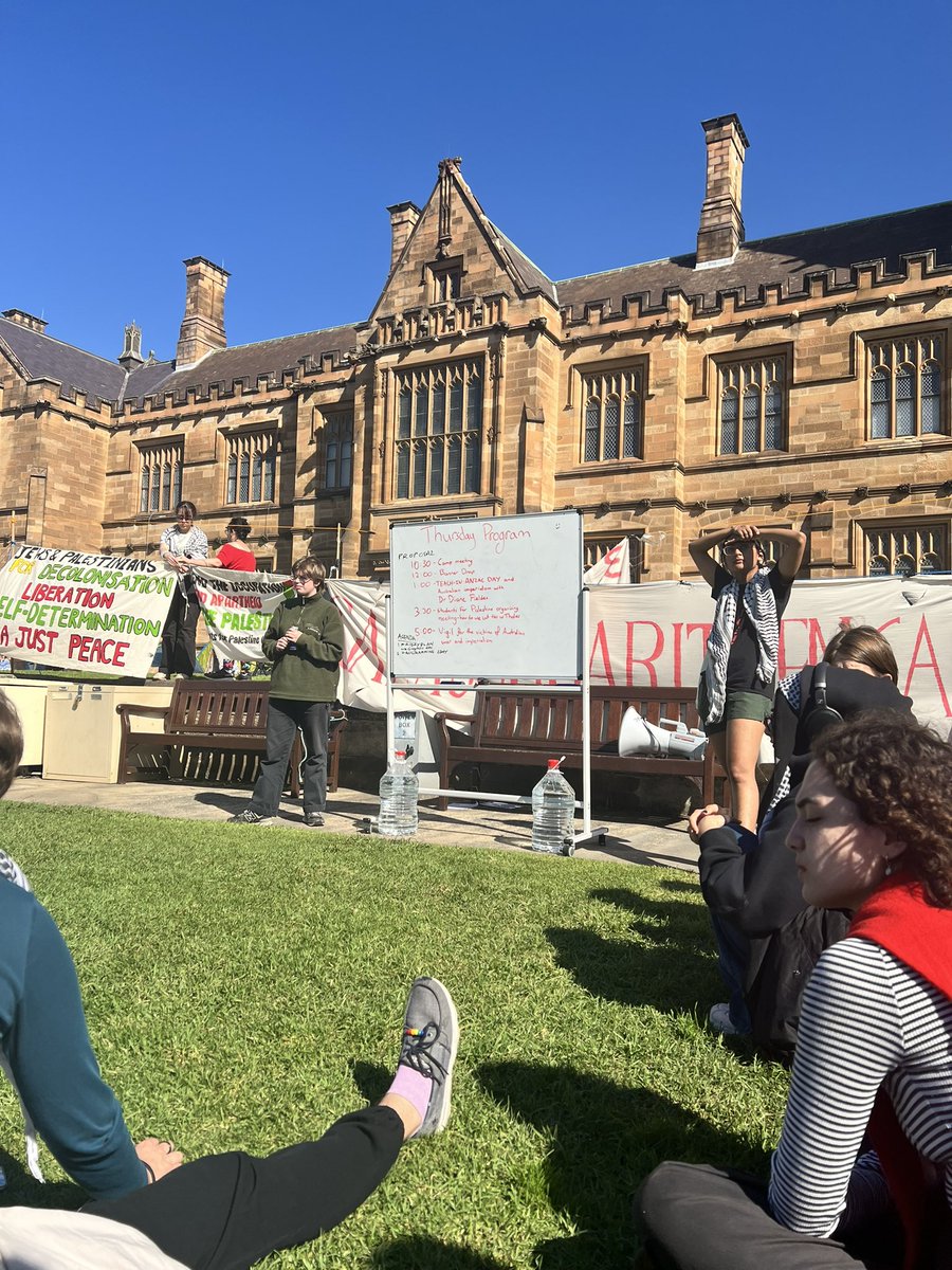 src_sydneyuni's tweet photo. Day 3 at the Gaza Solidarity Camp at the University of Sydney 🇵🇸

Today we held a counter programme to the Anzac day ceremonies in honour of the victims of Western Imperialism. First we held a counter action at the dawn service, then… https://t.co/ZuL2crEl9v