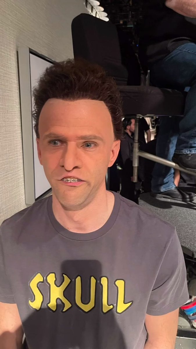 Mikey Day as Butthead 

#mikeyday #snl  #beavisandbutthead