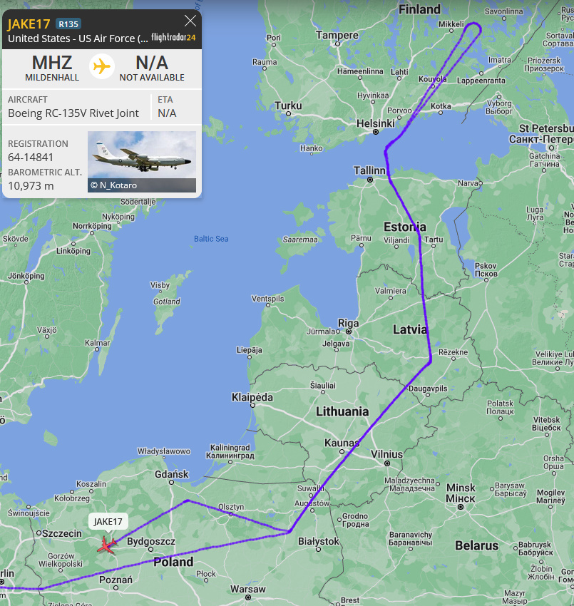 🇺🇸Boeing RC-135V Rivet Joint JAKE17