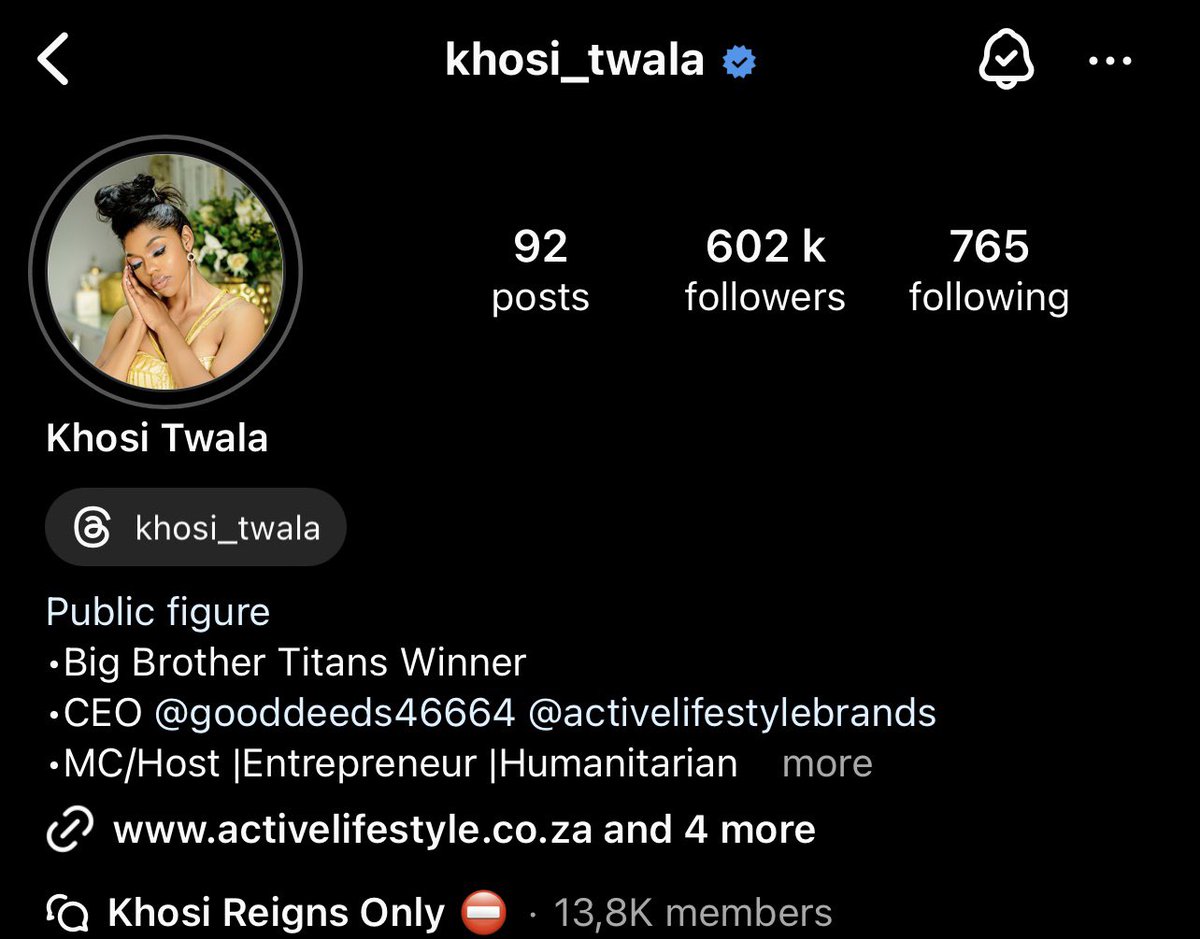 Aphrodi35390633's tweet photo. Congratulations on 602k khosi 🤌🏽🤌🏽

WE LOVE YOU KHOSI TWALA 
INTERNATIONAL KHOSI TWALA 
#KhosiTwala https://t.co/AoAOKH55Ow