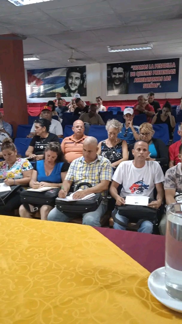 #CDRCuba #Cuba #MatancerosEnVictoria En Matanzas,se chequea la organización para el desfile del primero de mayo.