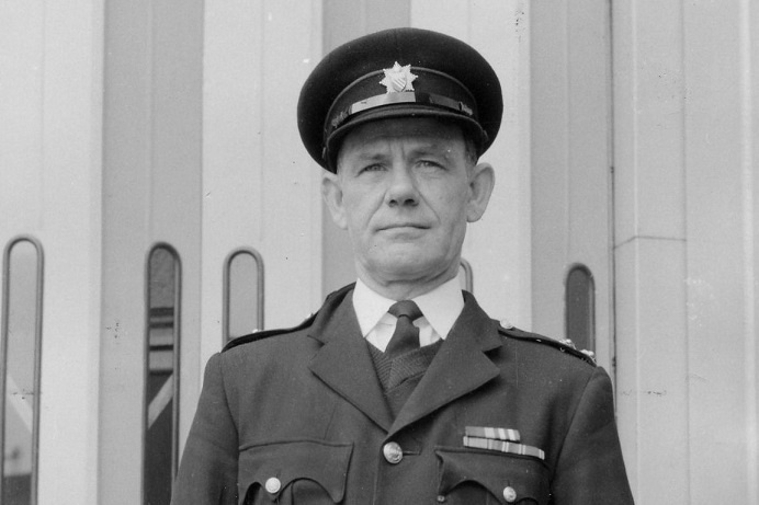 Today #WeRemember firefighter Wilfred McLaughlan, who lost his life in the line of duty at a fire on Oldham Batteries site in 1972.