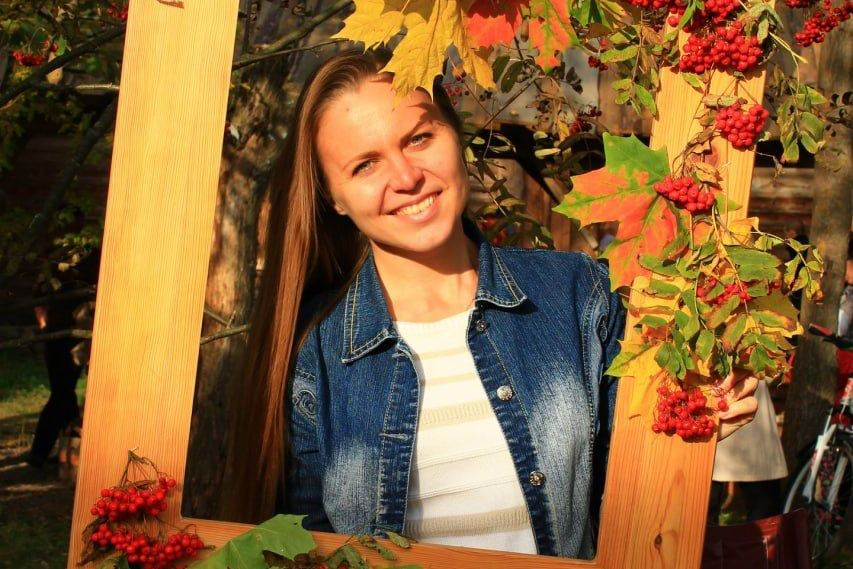 free_Belarus_lv's tweet photo. Pirms 3 dienām Mahiļovā aizturēta arī Kastjusova meita Kacjarina. @viasna96 lēš, ka pret viņu ierosināta krimināllieta, jo sieviete joprojām nav atbrīvota.
#StopLukashenko #Belarus #FreeAllPoliticalPrisoners https://t.co/O6g5pnZ6yd