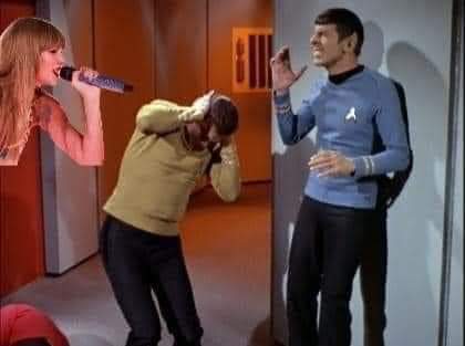 Who remembers this Star Trek episode? 🤣🤣🤣