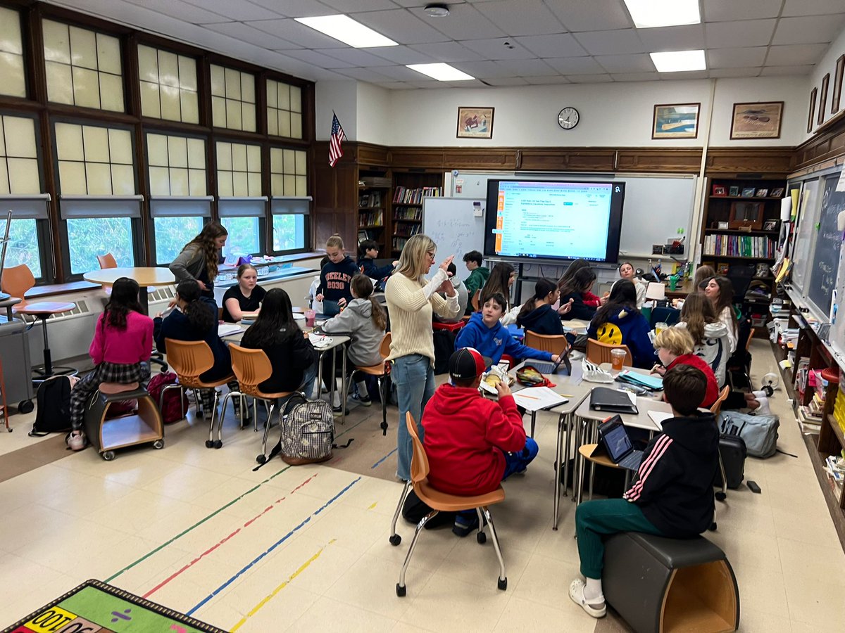 geoffcurtis's tweet photo. ☀️ Ms. Barnes' morning math group is off to a great start! Seeing our get up early to work w/ numbers and equations: OUTSTANDING!📚✨ #MathIsFun #MathSnacks #InspiringEducation @chappaqua_csd https://t.co/BoMwsTuDnF