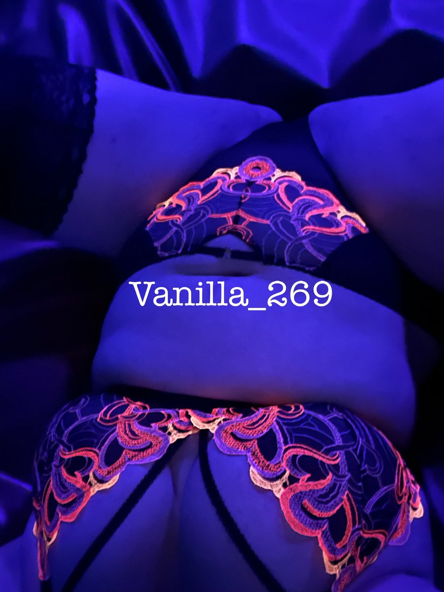 vanilla_269's tweet photo. Did you know I have a free @OnlyFans? 
#couplecontent #soloplay #girlongirl #twoguysonegirl #sellingcontent #NaughtyRedHead #sluttyunderwear #bigbooblovers #feetlovers #fivedollarsandunder #SubscribeNow 

https://t.co/lljvVrE15w https://t.co/DFVbG7Kpyz