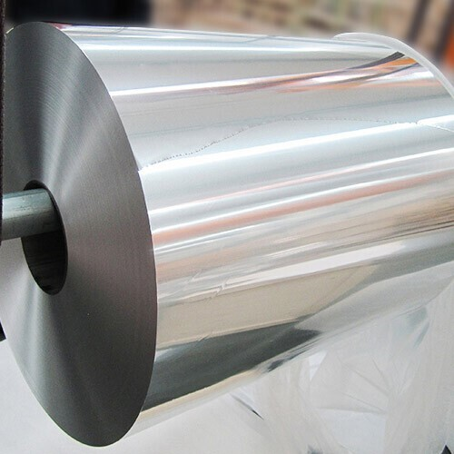 European aluminium foil experienced slow demand and shipments through 2023, primarily due to conservative purchases by end-consumers from the packaging sector. alcircle.com/news/sluggish-… #aluminium #foil #aluminiumfoil