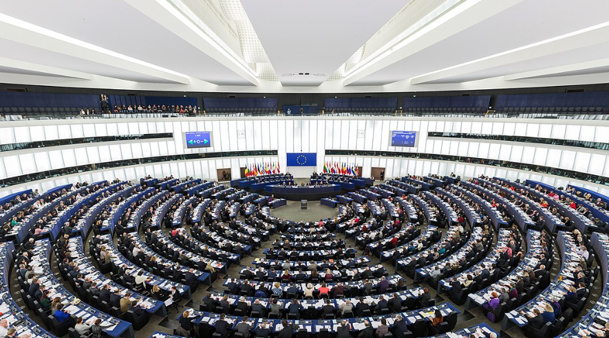 European Parliament passes urgency resolution condemning #Article23 and calling for lifeboat schemes for Hong Kongers in the 🇪🇺 hongkongwatch.org/all-posts/2024…